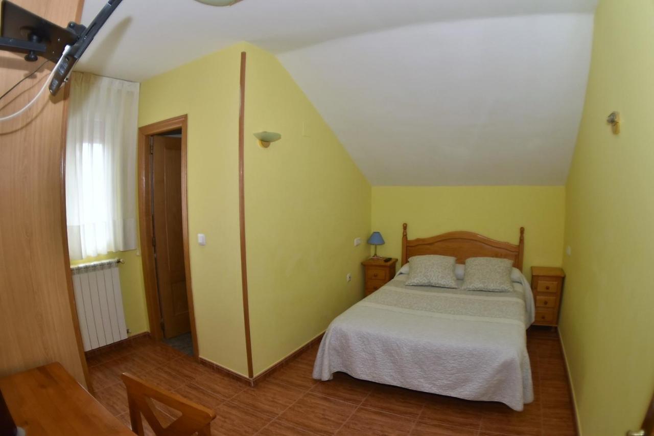 Montana Palentina Hotel Guardo Exterior photo